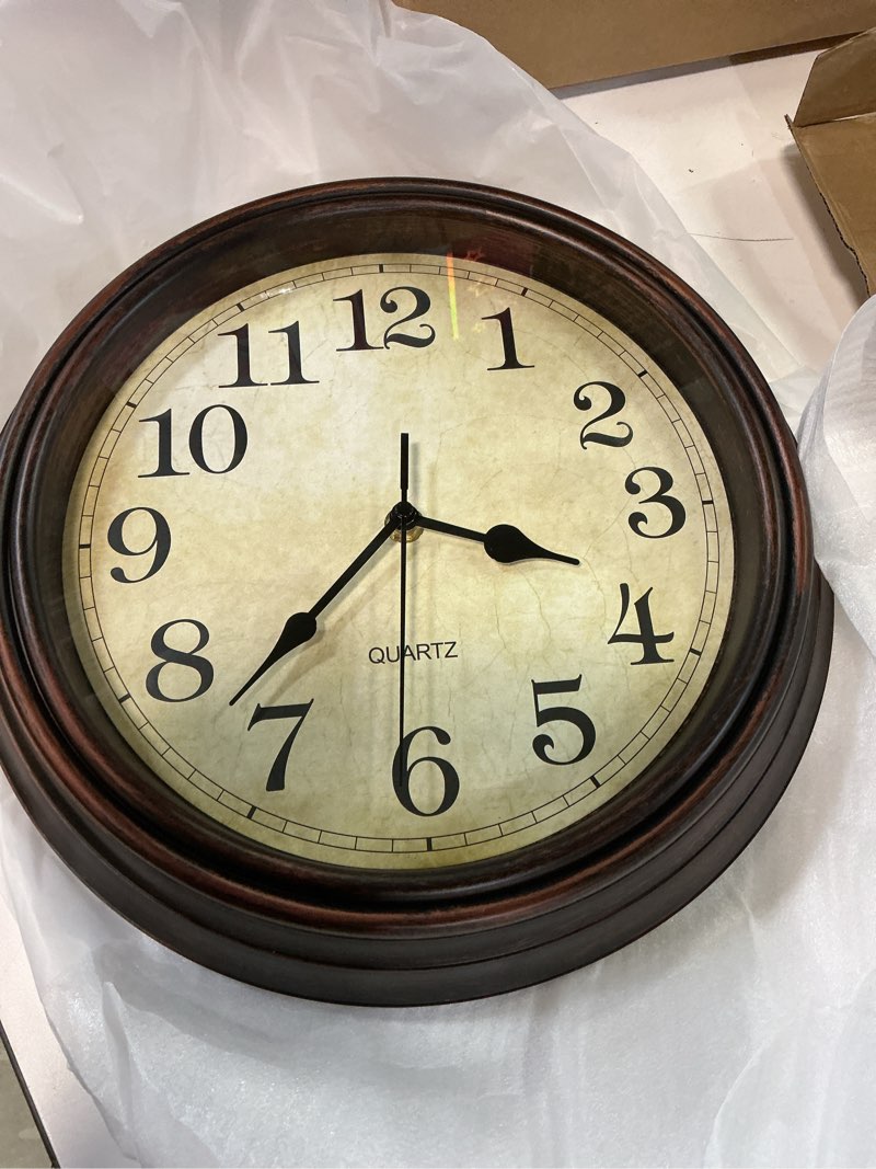 Condition photo showing Good Condition for HYLANDA Wall Clock, 12 Inch Silent Non Ticking Battery Operated Clocks, Decorative for Living Room, Bedrooms, Kitchen (Bronze) A_bronze 12"
