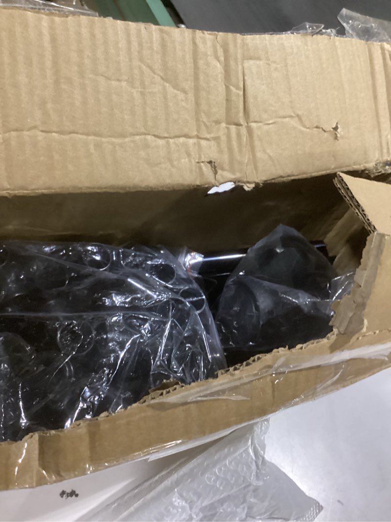 Condition photo showing Good Condition for clothing rack