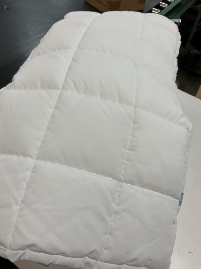 Condition photo showing Good Condition for nuzzle adjustable pillow for side sleepers, luxury king size bed pillow hotel collection - best adjust height soft firm pillow for back, stomach or side sleepers king size (set of 1) white