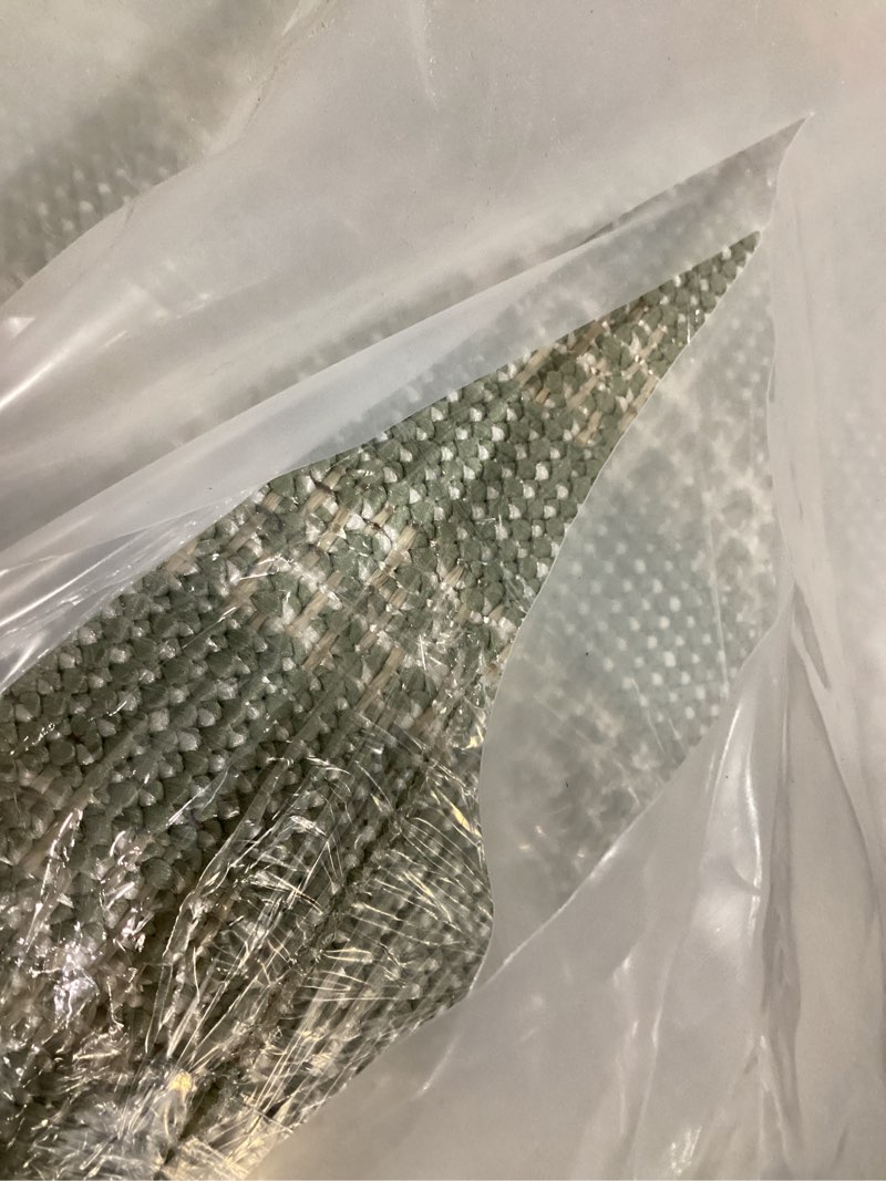 https://lotting-media.assets.bidfta.com/lotting_7024b714-7492-4cbd-90a4-39d57e40dca0