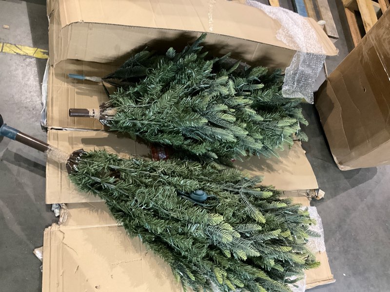 Christmas tree 