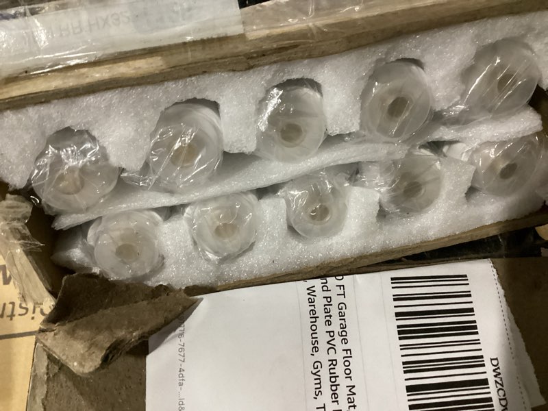 Condition photo showing Good Condition for T8 V Shaped 8FT LED Tube Light ,Need Bypass Ballast,90W Single Pin FA8 Base 6000K Cold White, 8 Foot (Replace 180W Lamp)Dual-Ended Power AC 90-277V 10 Pack