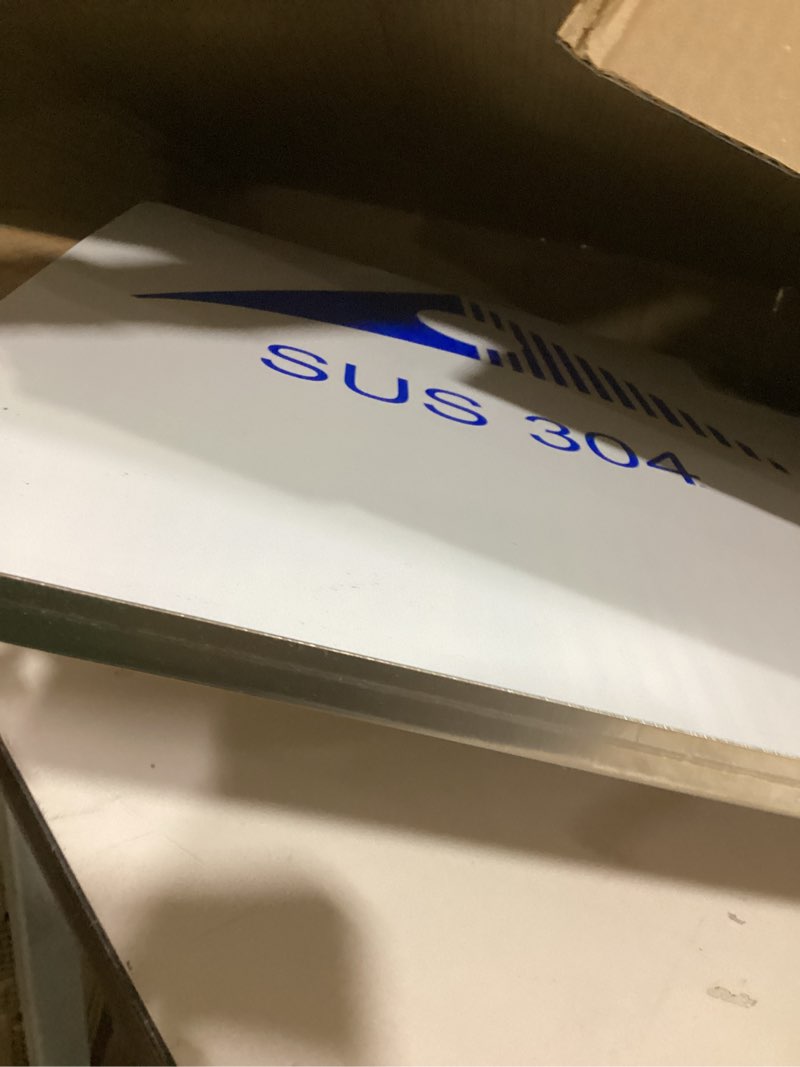 Condition photo showing Good Condition for Stainless Steel Cutting Boards for The Kitchen, Suitable for Meat, Fruits, Vegetables, Bread, and Baking Large-sized Cutting Boards (60 x 40cm/23.6 x 15.7 in) 23.6"L x 15.7"W