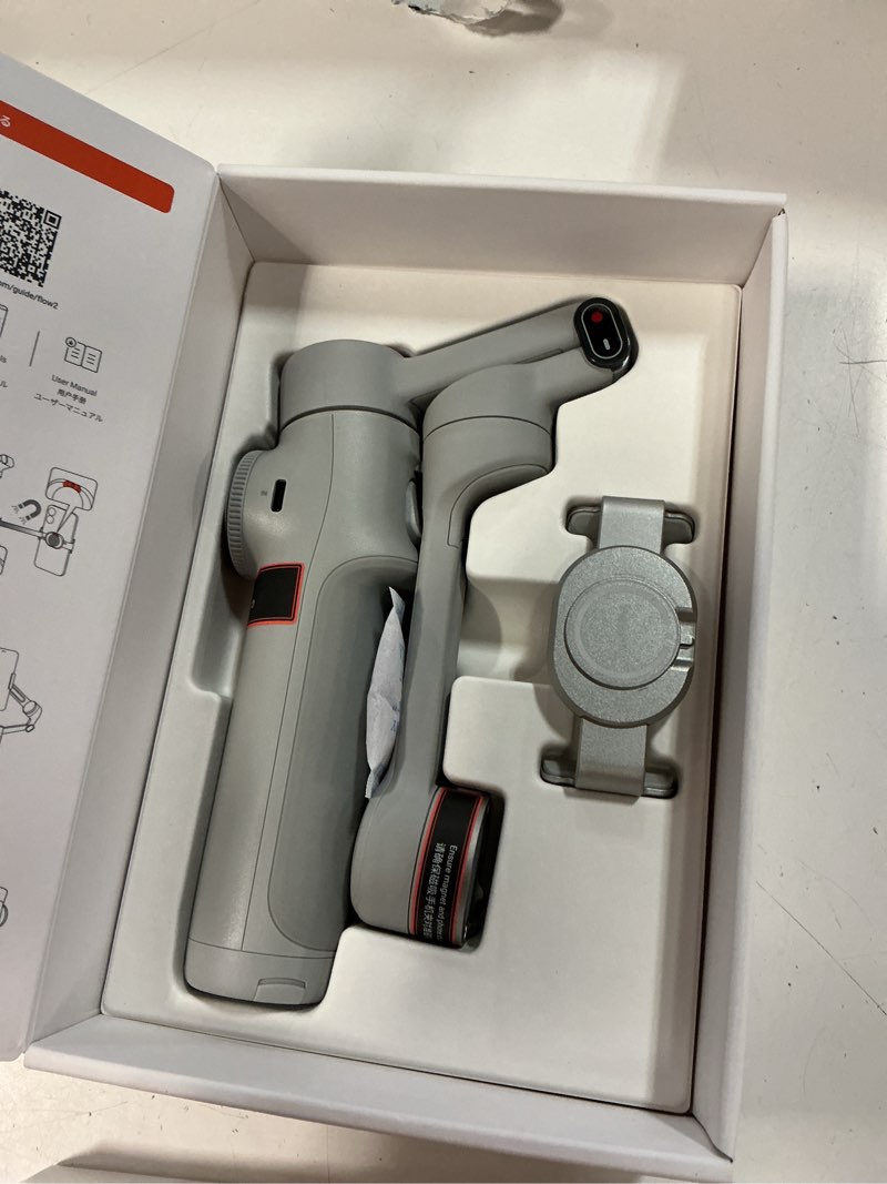 Condition photo showing Good Condition for insta360 flow 2 ai tracker bundle - stone grey