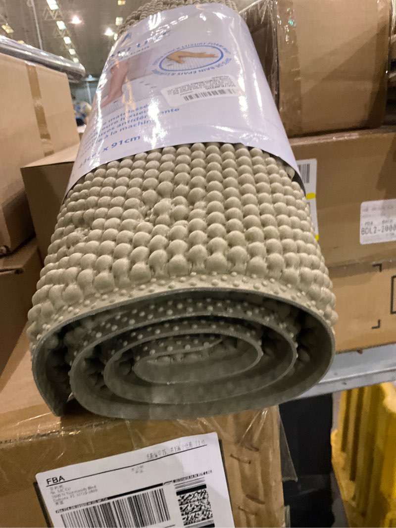 Condition photo showing Good Condition for Splash Home Deluxe Softee Bathtub Mat, Non-Slip Extra-Long Shower Mat with 58 Suction Cups and Drain Holes Bath Mat for Tub, 36 L x 17 W, Machine Washable, PVC Foam - Taupe, Twin XL