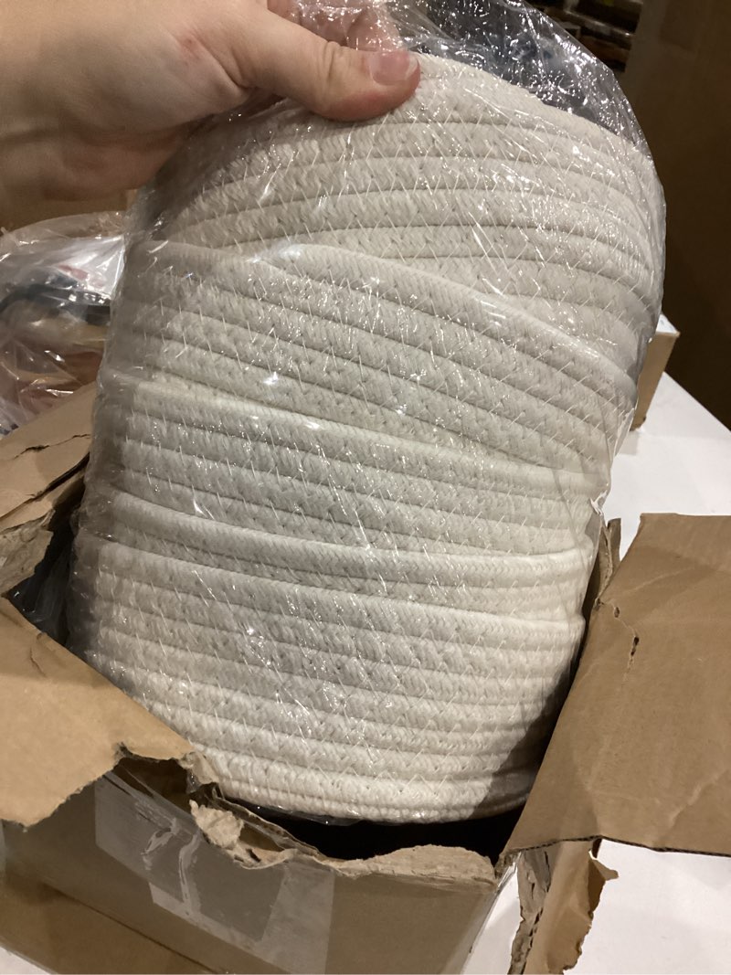 Condition photo showing Good Condition for tatuo 6 pack small woven basket with gift bags and ribbons empty gift baskets cotton rope storage for back to school birthday nursery wedding gifts(7.5 x 6.9 x 2.9 inches)