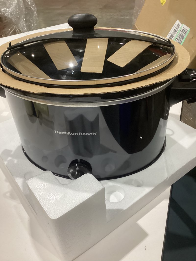 Condition photo showing Good Condition for hamilton beach slow cooker, extra large 10 quart, stay or go portable with lid lock, dishwasher safe crock, black (33195) 10 quarts black