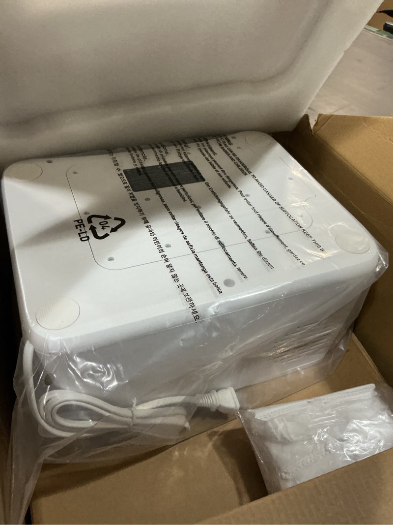 Condition photo showing Good Condition for robot vacuum and mop combo, self-emptying robotic vacuums cleaner smart mapping, 2-3 months hands-free base strong suction & lidar navigation, 220 mins long runtime for pet hair, hard floor, carpet white