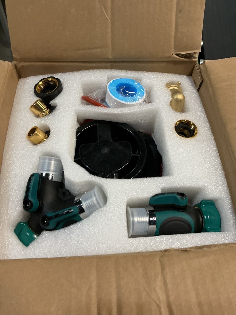 Condition photo showing New/Like New for vevor rv water softener, 16,000 grain portable water softener, with 3/4" brass fittings and 42" hose, soften hard water filter system for rvs, trailers, boats, mobile car washing, pressure washing