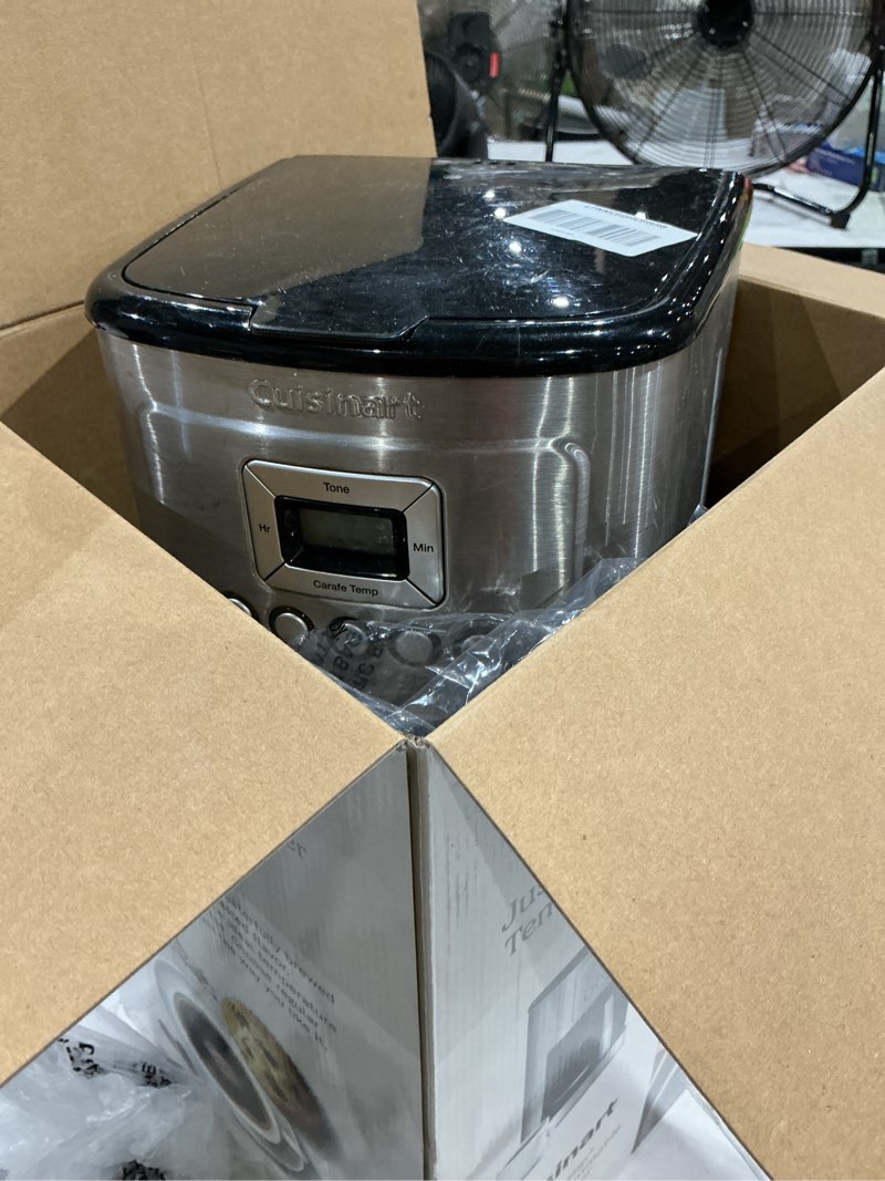 Condition photo showing Good Condition for cuisinart 14 cup programmable drip coffee maker stainless steel