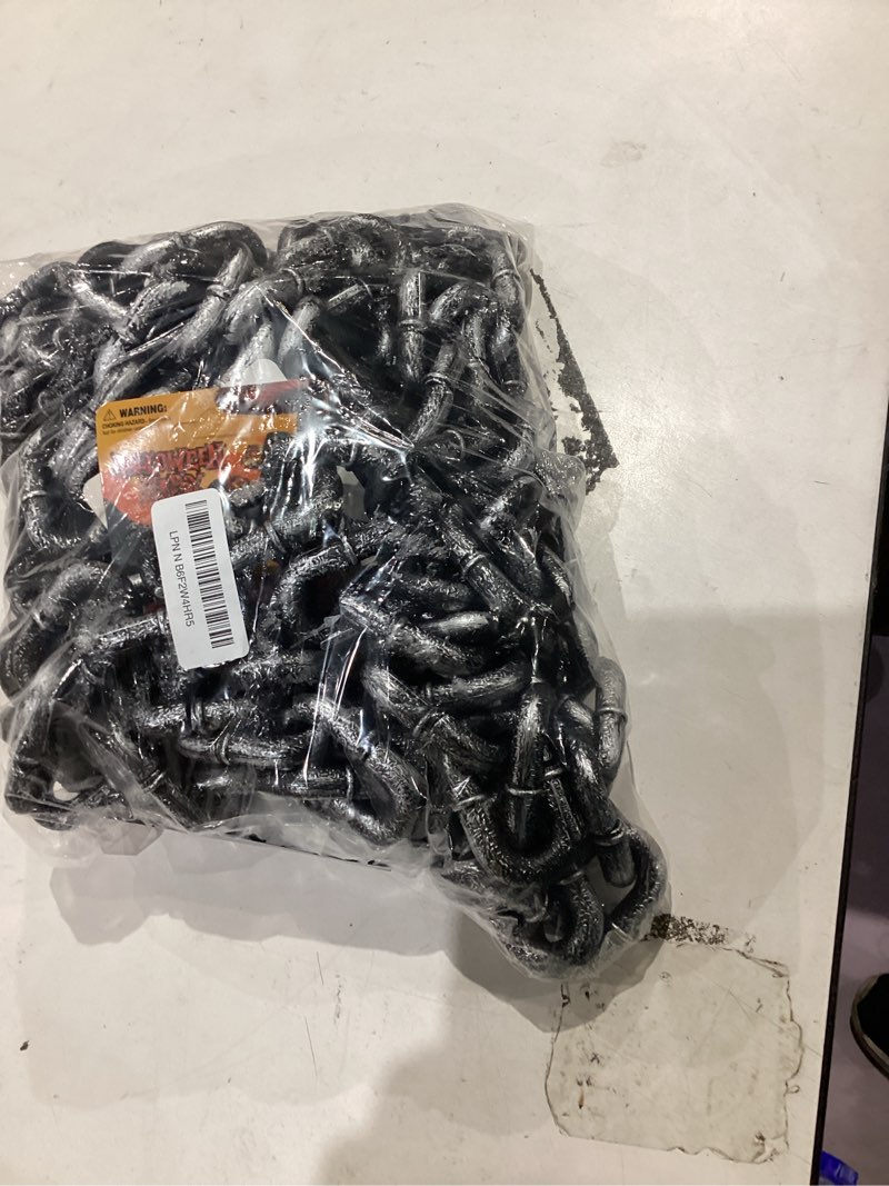 Condition photo showing Good Condition for 4 Pieces 6 Feet Halloween Chains Plastic Chains Props Decoration Prison Chain for Halloween Party Decoration Cosplay Accessories