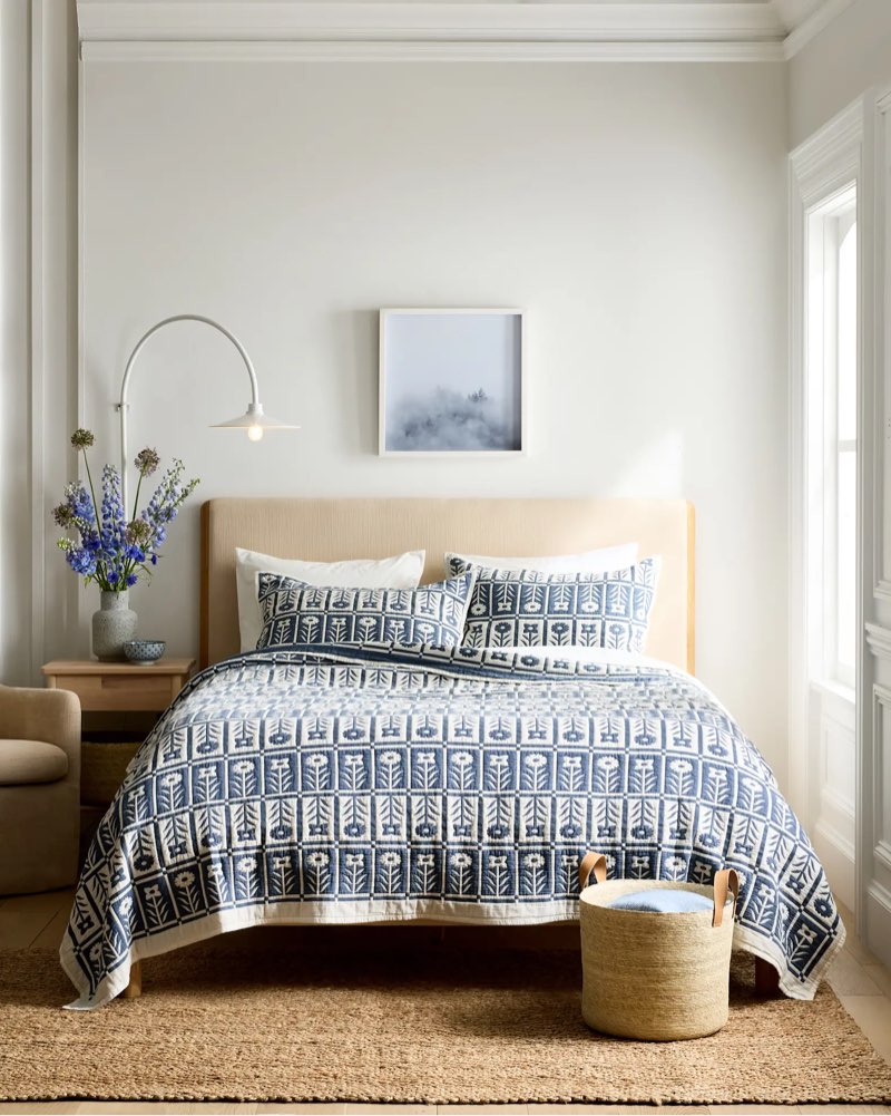 organic cotton jacquard floral sham set color: glacier blue size: king 