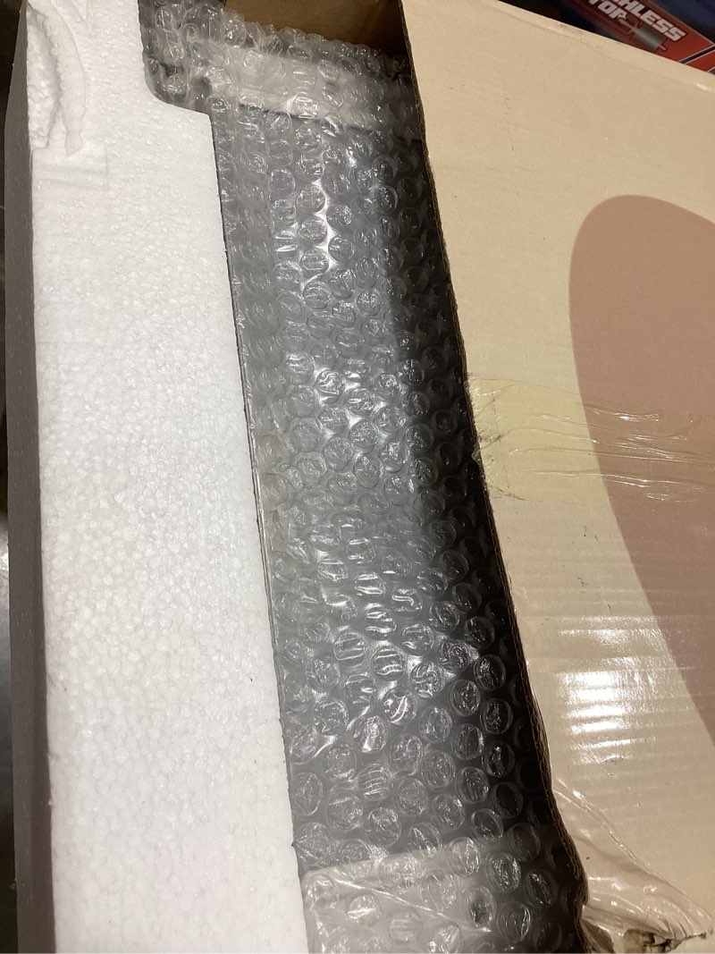 Condition photo showing Good Condition for Untitled Item