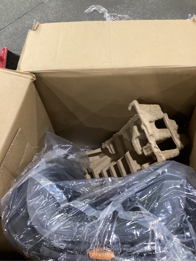 Chicco MyFit 2-in1 Harness Booster Car Seat, 5-Point Harness Car Seat and High Back Booster, for Chi