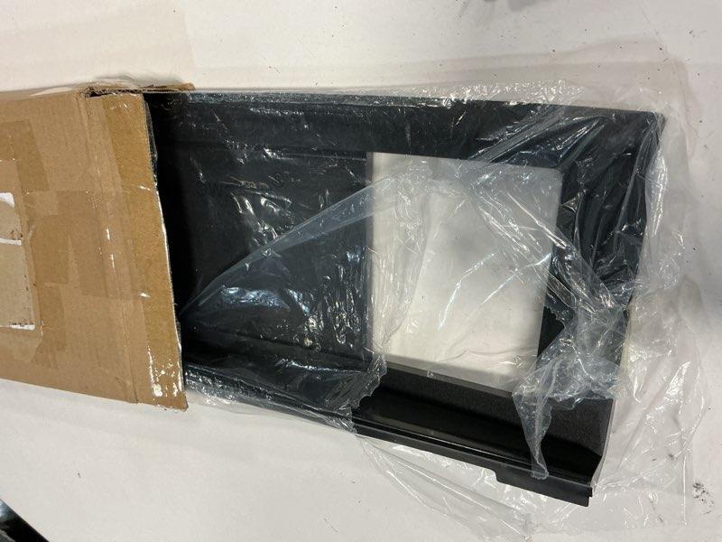 Condition photo showing New/Like New for music stand for sheet music. compatible with yamaha psr/ypt/kb/p/dgx series keyboard music score stand, keyboard sheet music stand with 4 music book clip.1 sheet music folder