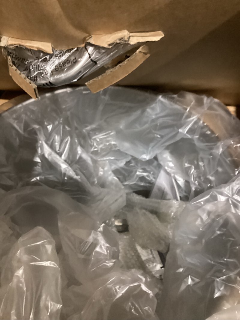 Condition photo showing Good Condition for HOMICHEF LARGE STOCK POT 24 Quart With Lid - Nickel Free Stainless Steel Cookware Stockpot 24 Quart - Healthy Cookware Polished Stockpots - Heavy Duty Induction Pot Soup Pot With Lid 24 Quart Mirror Polished Stainless Steel