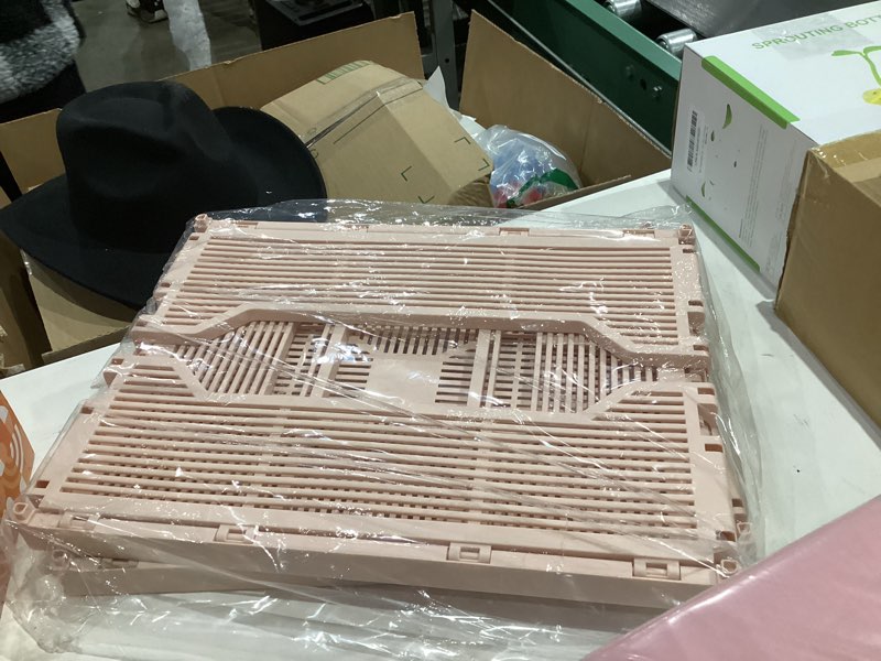 Condition photo showing New/Like New for 2-Pack Foldable Crates, Plastic Storage Baskets Crate for Organizing, Collapsible Storage Crates for Home Kitchen Classroom Office Bedroom Bathroom (12''x8.07''x4.92'', Pink) 12''x8.07''x4.92'' Pink