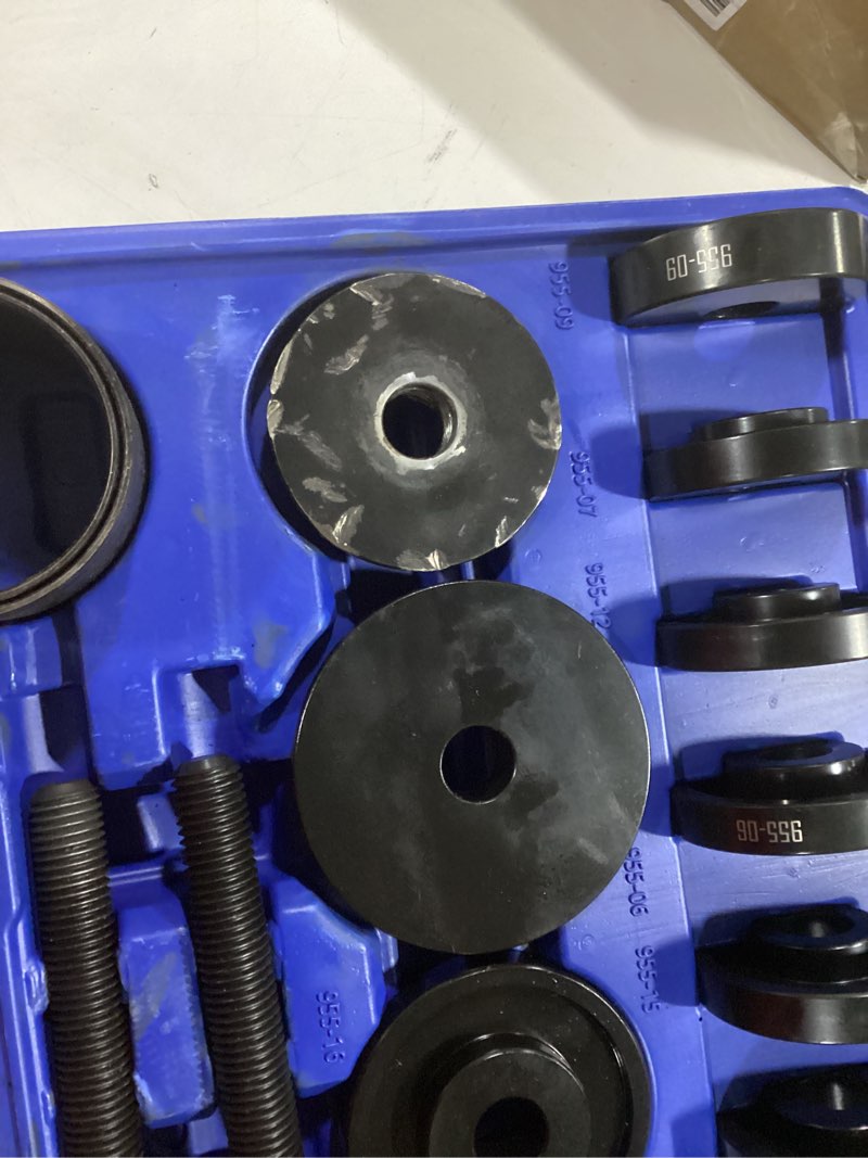 Condition photo showing As Is for Orion Motor Tech Wheel Bearing Press Kit for Front Wheel Drive Bearing Removal & Installation, 24pc Wheel Bearing Puller Tool Set with Sliding Screws Universal Bushings Sleeves blue