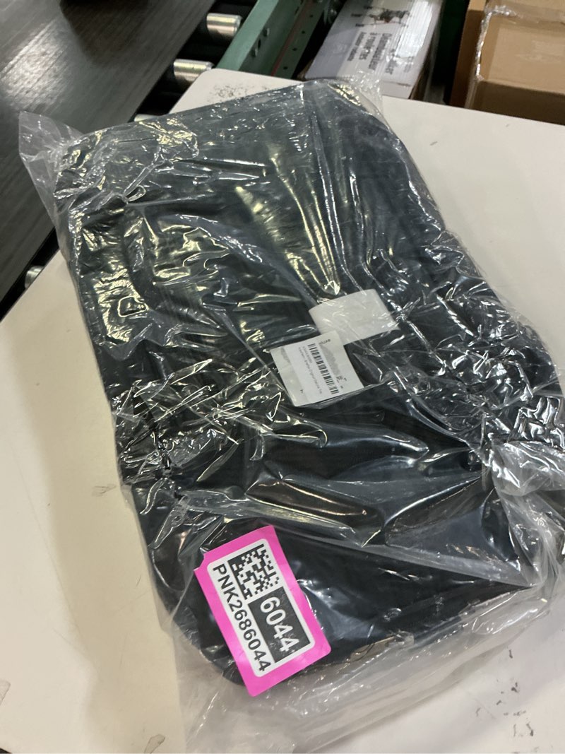 Condition photo showing New/Like New for Sherpa Original Deluxe Travel Pet Carrier, Airline Approved - Black, Large 19.0"L x 11.8"W x 11.5"H