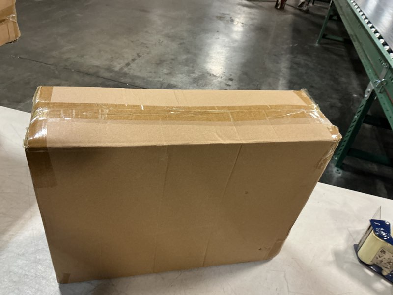 Condition photo showing New/Like New for sport beats stadium seats with back support bleacher chairs with back and cushion thick padded bleacher seats includes shoulder strap black 1pc standard standard black 1