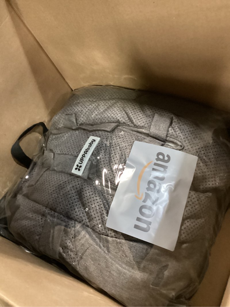 Condition photo showing Good Condition for UPPAbaby CozyGanoosh 2-in-1 Seasonal Footmuff - Easily Attaches to UPPAbaby Strollers and RumbleSeat – Versatile, Ultra-Plush Zip-Out Liner for Cold Weather – Greyson (Charcoal Mélange) Greyson (Charcoal Mélange) CozyGanoosh 2-in-1 Footmuff