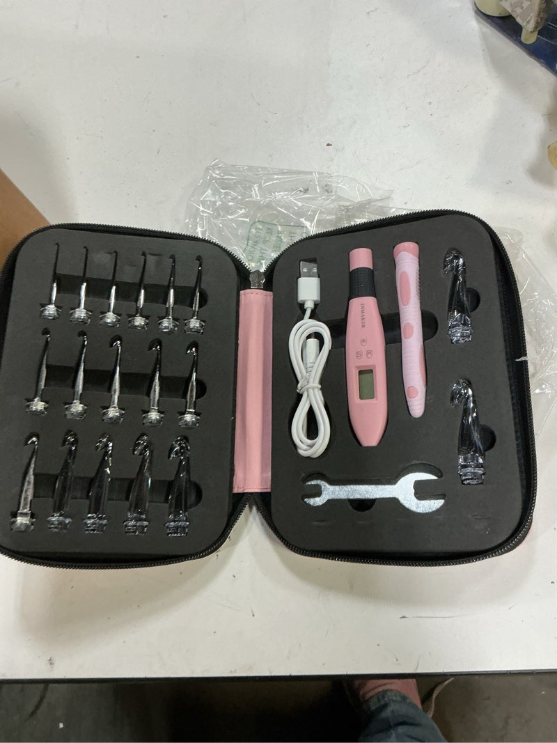Condition photo showing Good Condition for inmaker light up crochet hook set, 18in1 lighted crochet hook with counter, crochet needles gifts for beginners, arthritic hands(2.0-14.0mm) pink