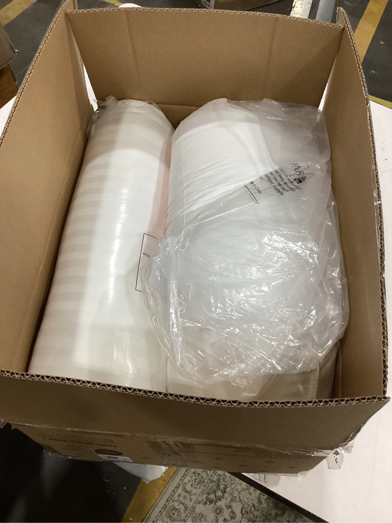 Condition photo showing Good Condition for Beckham Hotel Collection Bed Pillows Standard/Queen Size Set of 2 - Original Soft Down Alternative Pillow for Sleeping - Soft Support for Back, Stomach or Side Sleepers Queen / Standard White