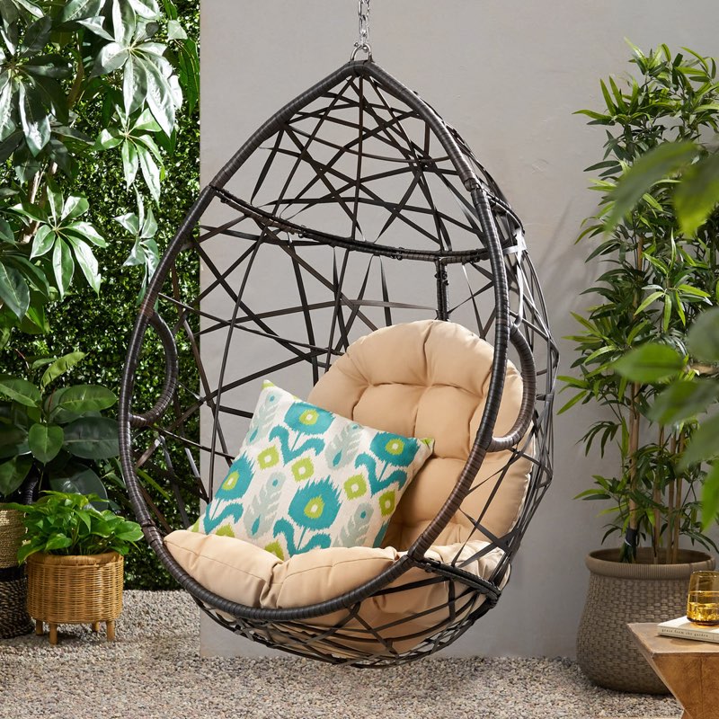 WICKER TEARDROP CHAIR