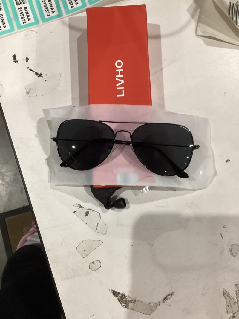 Condition photo showing Good Condition for livho sunglasses for men women aviator polarized metal mirror uv 400 lens protection black grey 0.0 x