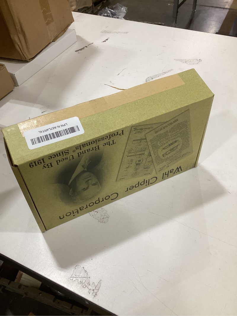 Condition photo showing Good Condition for wahl compact rechargeable lithium ion shaver kit with hygienic rinseable foils & cutter bar with dual flexible foils that move with the contours of your face - 7065