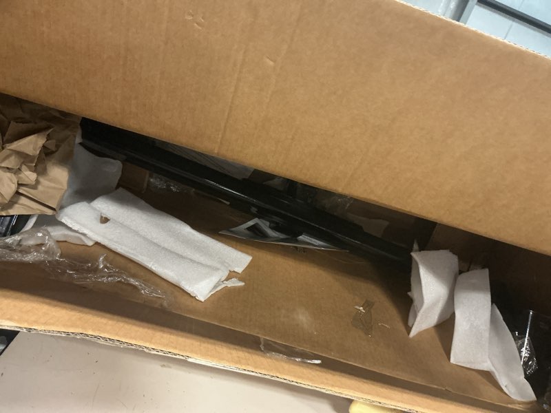 Condition photo showing New/Like New for class 3 trailer hitch 2-inch receiver compatible with 2020-2025 ford escape & lincoln corsair (excluding phev) | 3,500 lbs gtw / 525 lbs tw