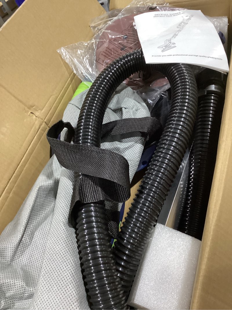 https://lotting-media.assets.bidfta.com/lotting_70bc24a0-0994-4305-82ec-558fcc2e36b6