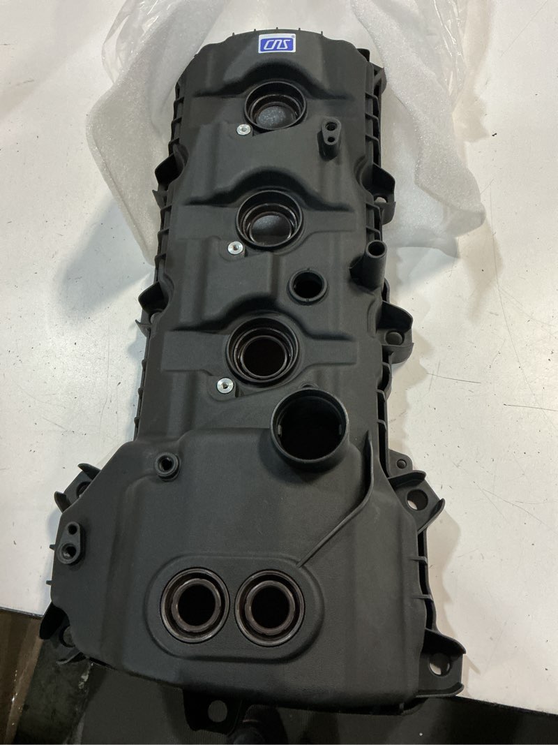 Condition photo showing Good Condition for left valve cover w/gasket compatible with ford f-150 edge mustang transit & fits lincoln mkz mkt mks 3.5l 3.7l v6 2011-2019