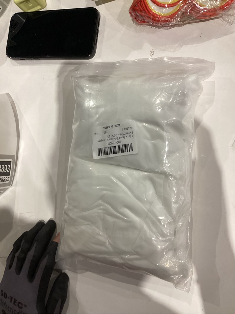 Condition photo showing New/Like New for 2Pack Elastic Fitted Tablecloths for 6 Foot Rectangle Tables, Rectangular Stretch Spandex Table Cover for Indoor and Outdoor Camping Picnic Banquet Christmas Party (White, 30"x72")