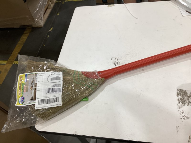 Condition photo showing New/Like New for one vietnamese soft fan (straw) broom, 40 inch