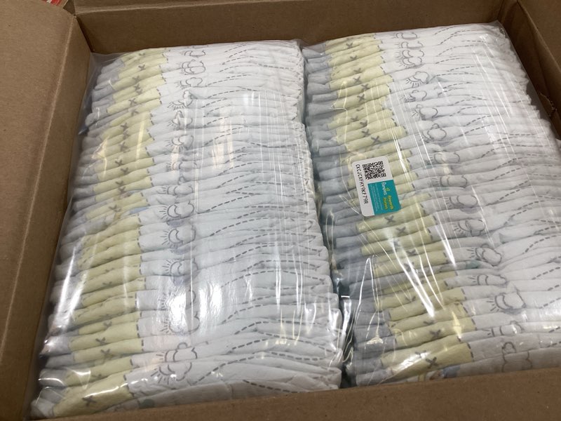 Condition photo showing New/Like New for pampers swaddlers diapers size 1  198 count