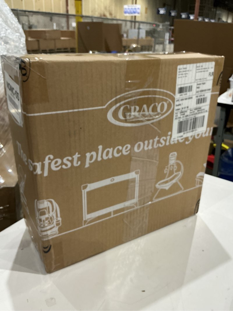 Condition photo showing New/Like New for graco turbobooster 2.0 backless booster car seat, denton