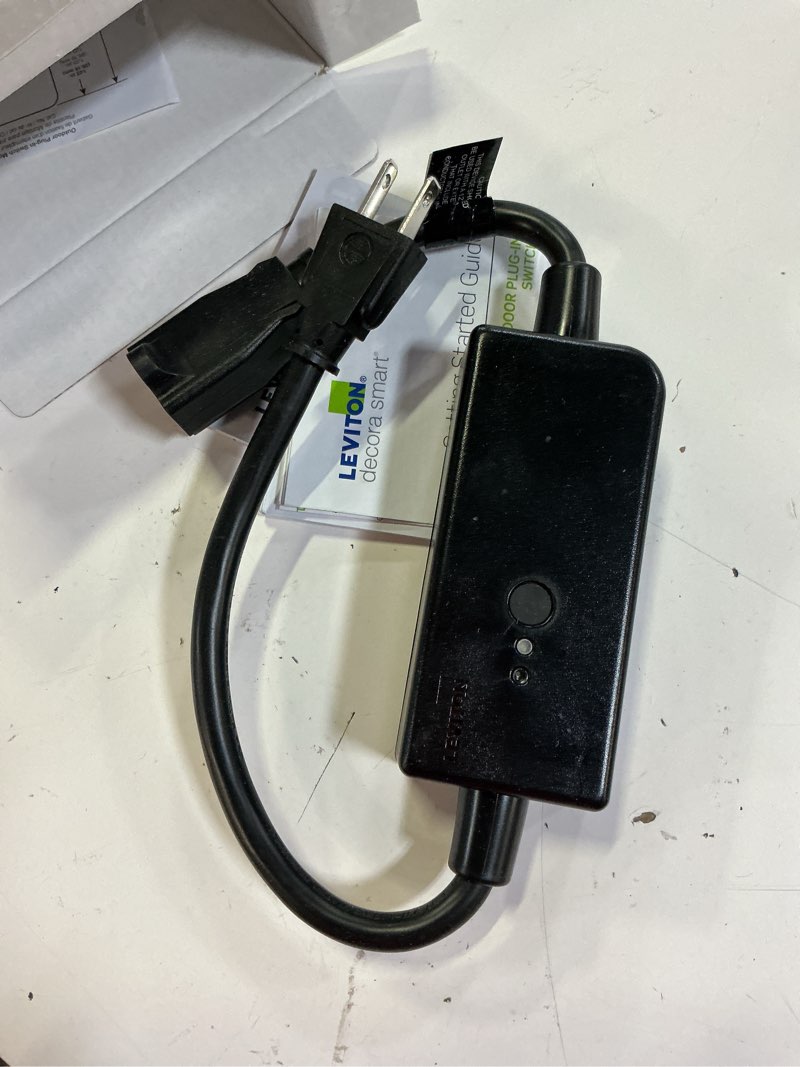 Condition photo showing Good Condition for leviton decora smart wi-fi outdoor plug, works with matter, my leviton, alexa, google assistant, apple home/siri & wire-free anywhere switch companion, weather-resistant, d215o-1re, black outdoor plug-in
