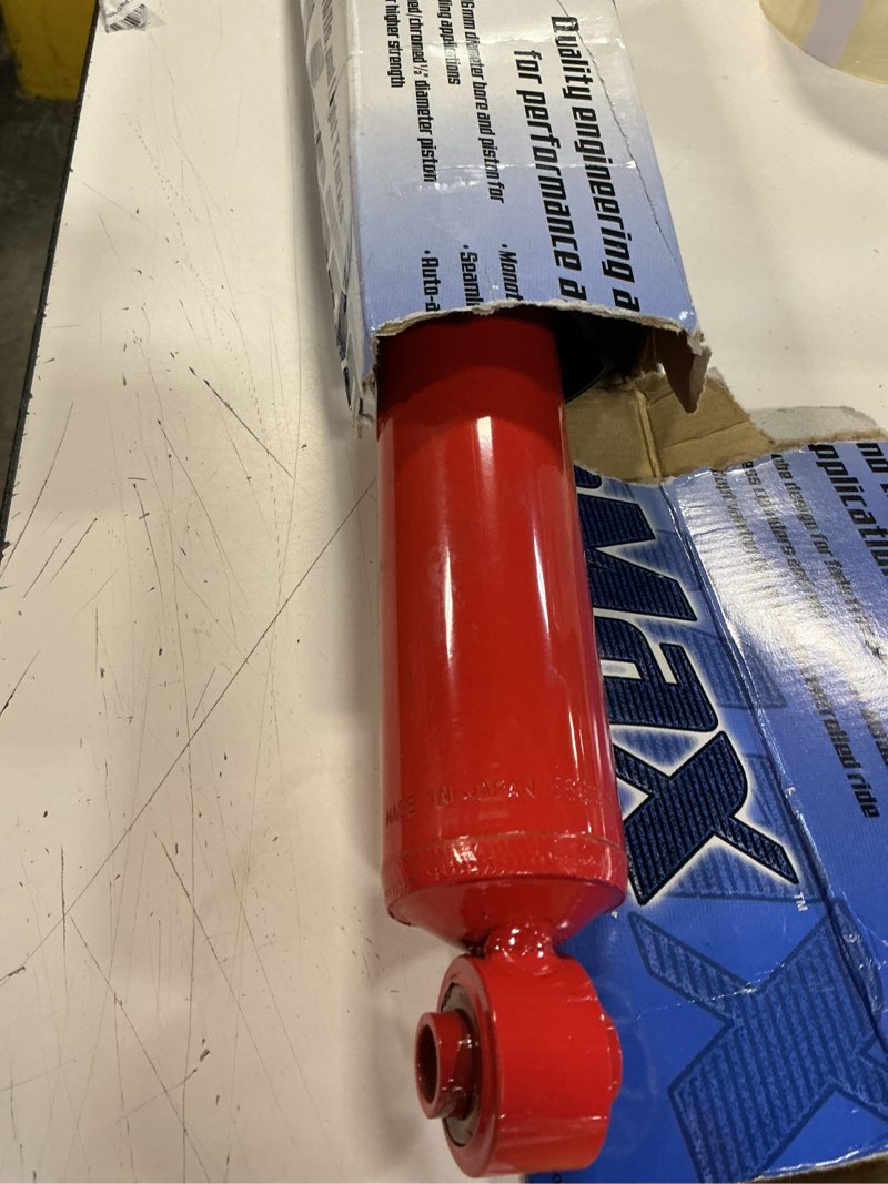 Condition photo showing Good Condition for kyb 565032 monomax gas shock