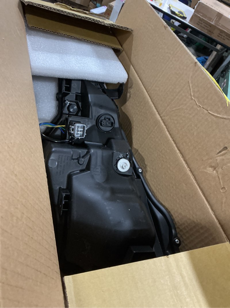 Condition photo showing As Is for LABLT Headlights Replacement for 2017 2018 2019 Corolla LE Eco L LE Models Projector Headlight Driver + Passenger Side