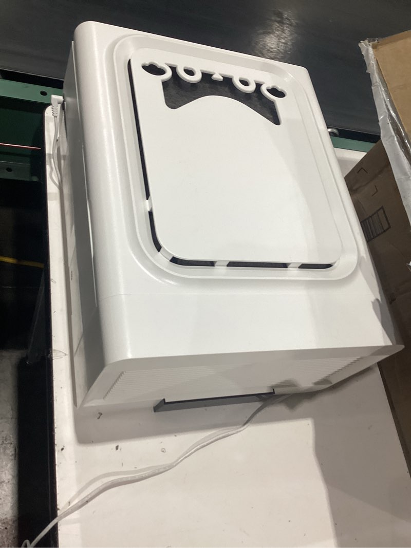 Condition photo showing As Is for air purifiers for pets
