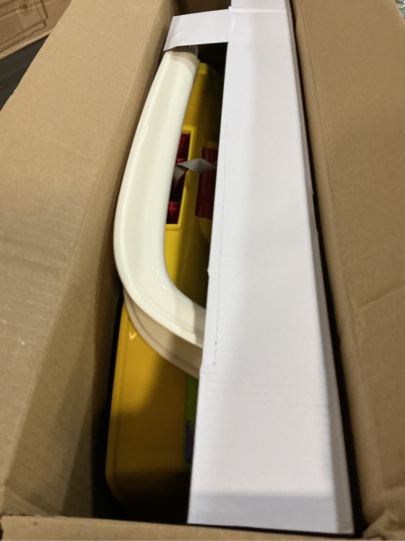 Condition photo showing Good Condition for vtech smart shots sports center (frustration free packaging), yellow