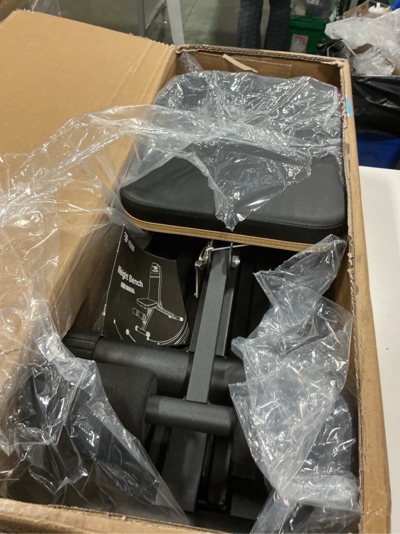 Condition photo showing New/Like New for Fitgoods weight bench