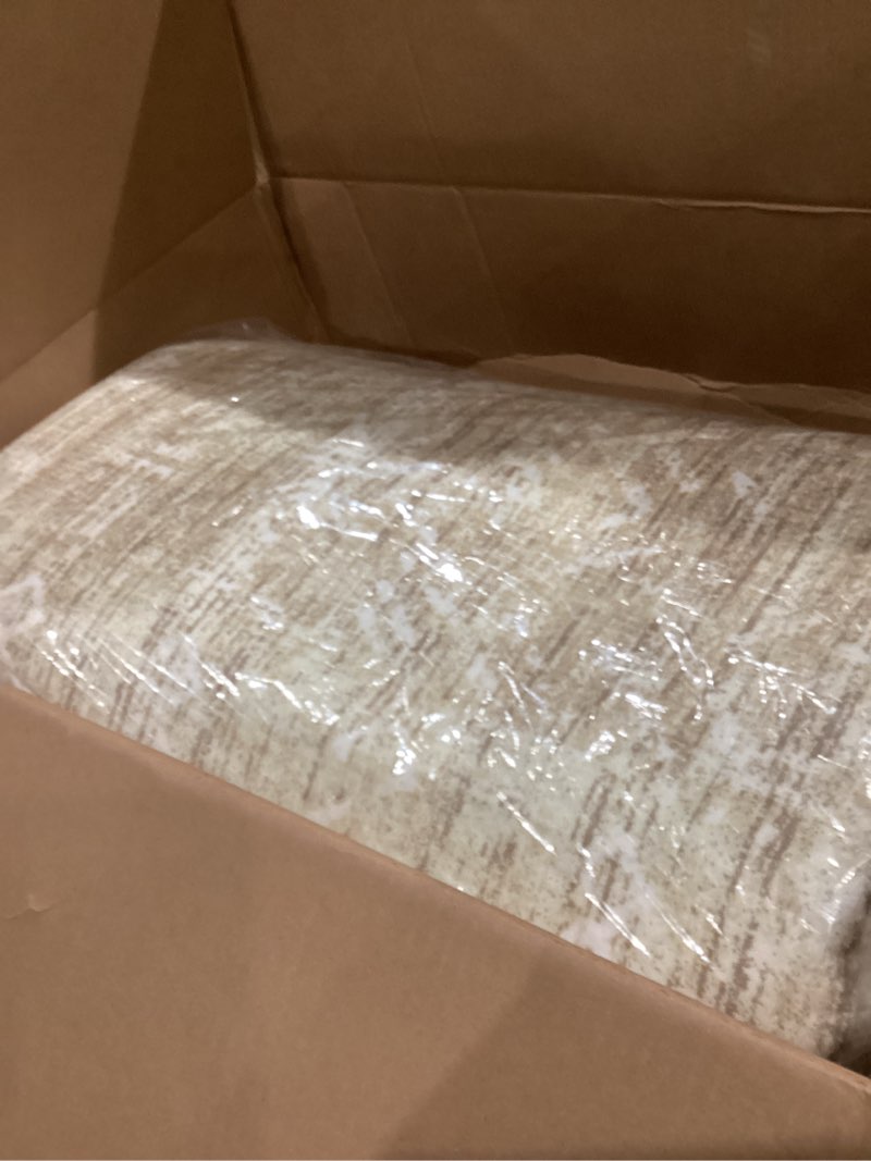 Condition photo showing New/Like New for Washable Rug 9x12 Area Rugs: Modern Geometric Rugs for Living Room Non Slip Soft Low Pile Moroccan Indoor Carpet for Bedroom Nursery Dining Room Home Office (Beige, 9'x12') Beige 9' x 12' (Rectangular)