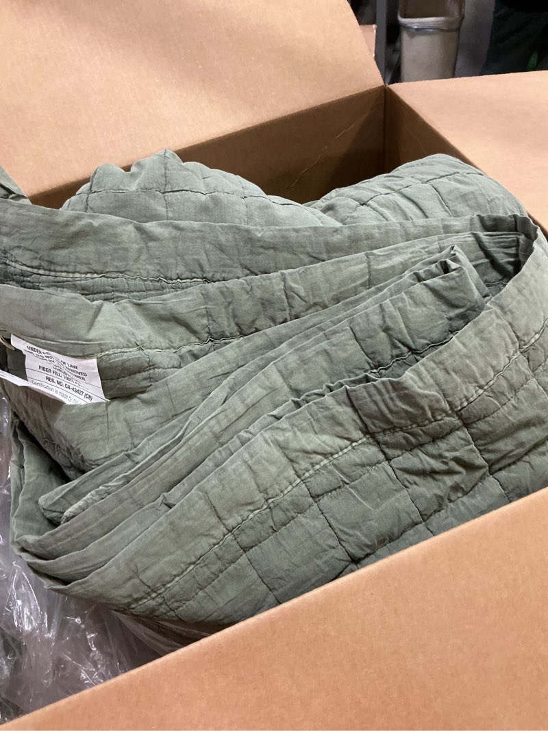 Condition photo showing As Is for EVERGRACEHOME 100% Cotton Box Stitch Quilt Bedding Set Queen Size 3 Pieces, Garment-Washed Lightweight Soft Cozy Coverlet, Quilted Bedspread Sets with 2 Shams for All Season, Olive Green Full/Queen (108x96”) Olive Green