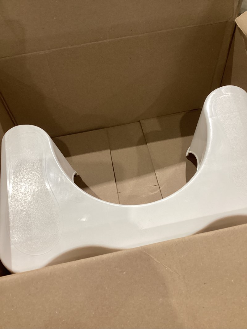 Condition photo showing Good Condition for Squatty Potty The Original Bathroom Toilet Stool, 7 Inch height, White White 7 Inch