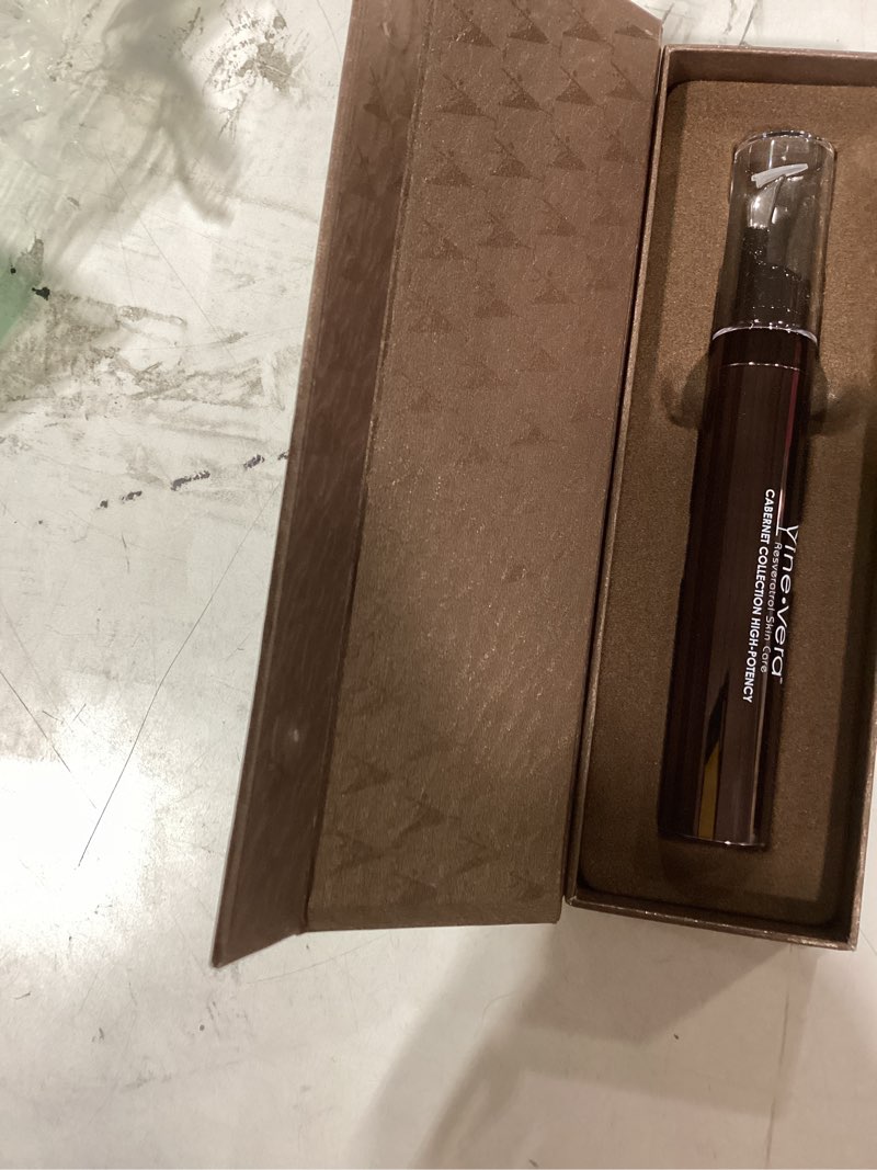 Condition photo showing Good Condition for similar product Vine Vera Resveratrol Cabernet 60 Second Eye Solution - Anti Aging Cream for Women - 20g/ 0.71oz
