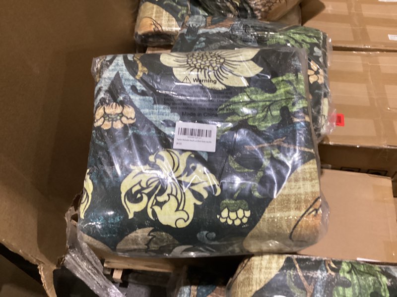 Condition photo showing Good Condition for Similar to stock photo Topllen washable area rug dark green 8ftx10ft