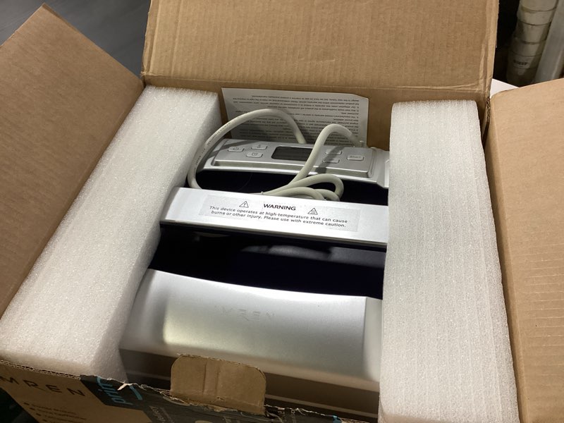 https://lotting-media.assets.bidfta.com/lotting_70fb48d3-2ab1-422a-82cc-6325938cccc0