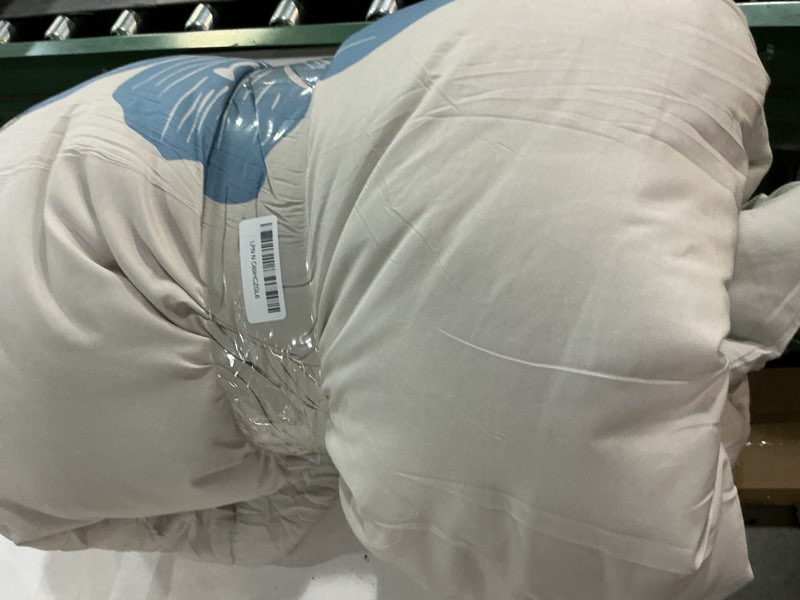 Condition photo showing As Is for menghomeus floral comforter set full blue floral pattern printed on grey, soft microfiber bedding set lightweight boho bed set for all season (1 comforter, 2 pillowcases)